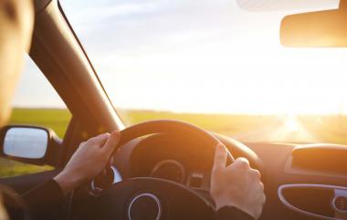 Smart Tips to Overcome Tired Eyes during Homecoming Trip